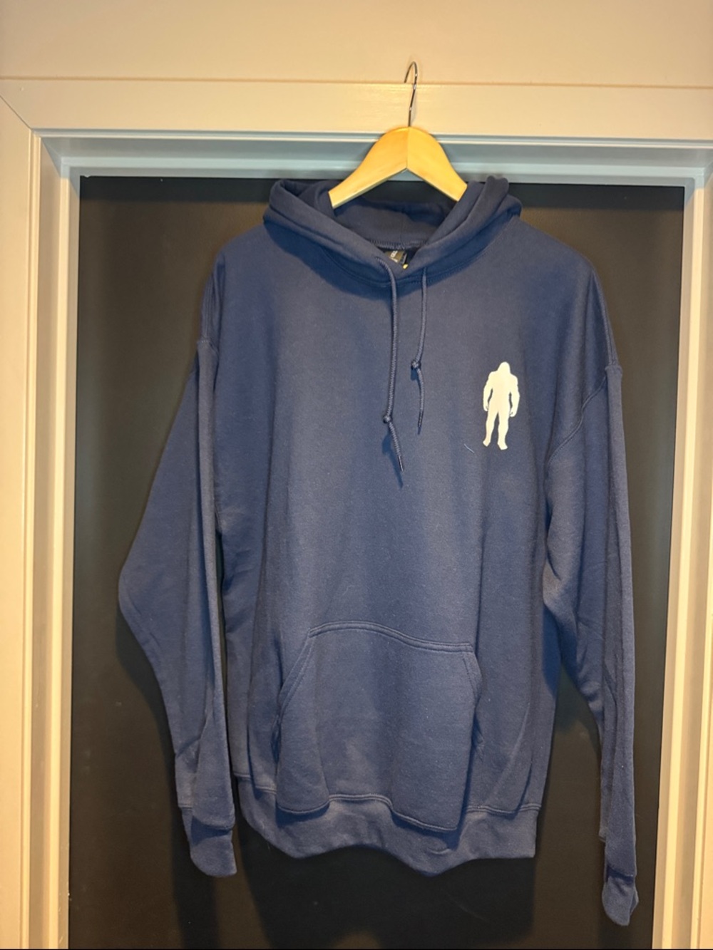 Squatchy Hoodie Navy XL NEW Bigfoot Graphic Pullover Sweatshirt Mens